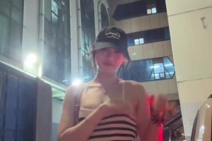 劉禮嘉女友曬手勢(shì)舞！不愧是打球的，顏值身材都在線啊??