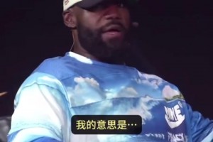 顏駿凌這球不出擊，朱辰杰被氣壞，楊晨一直在喊：守門員，守門員