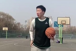 臥槽，周琦本人看到他得愣住半分鐘吧??