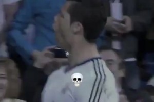 引發(fā)激烈討論！國(guó)外網(wǎng)友：只有C羅能夠在禁區(qū)內(nèi)這樣任意球得分