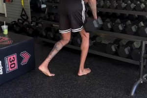 亞歷山大和沃克兄弟倆關系真好 休賽期天天在一起訓練