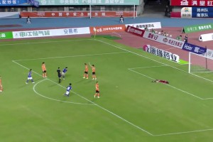 蘇超揚(yáng)州隊(duì)的這一進(jìn)球，技驚四座！解說(shuō)直呼——博格坎普