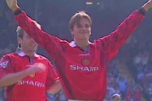 網(wǎng)友：當(dāng)他最后一次戴上隊(duì)長(zhǎng)袖標(biāo)，我就知道曾經(jīng)那支巴薩回不來(lái)了