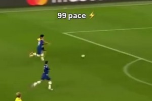 黃色法拉利！名場面：阿德耶米長途奔襲超車防守球員打進(jìn)一條龍！