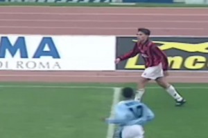 兩人珠聯(lián)璧合！1995年夏天米蘭將巴喬和維阿同時(shí)招致麾下！