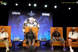 五花肉最享受的中國行??約基奇受濮存昕邀請參觀馬術(shù)俱樂部