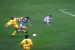 巴喬人球合一獨(dú)闖龍?zhí)镀崎T！過人如同過清晨的馬路！