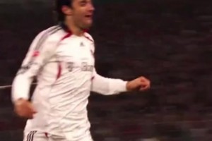 絕不拖泥帶水！盧卡-托尼拜仁帽子戲法，你還記得嗎？