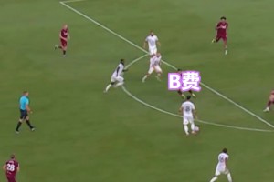 曼聯(lián)大b哥絕學(xué)：原地?cái)[腿，寫意一擊！