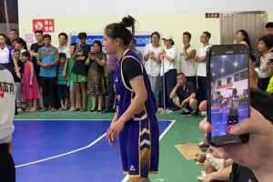 周星馳少林讓甲亢哥對(duì)少林足球充滿向往，而釋永信這下真去魅??