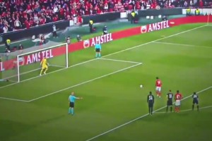 19年不止有阿諾德世紀(jì)角球，還有本菲卡橫空出世的金童菲利克斯