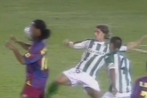 你永遠(yuǎn)也猜不到！小羅會用什么樣的方式把你過掉！