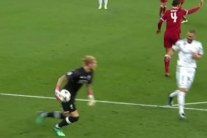 ??都怪本澤馬！卡里烏斯失誤！詹俊:巨大巨大超級(jí)超級(jí)低級(jí)失誤