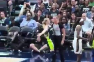 頂撞裁判沒事！佩奇這動作換NBA、CBA肯定直接被驅(qū)逐