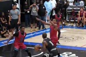 是誰在叫我最討厭的人？巴特勒聽到球迷叫“巴迪”的反應(yīng)！