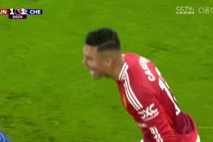 忍不了了??加納喬丟球胖虎不得不戰(zhàn)術犯規(guī)，胖虎起身怒噴加納喬