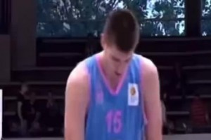 選秀前的約老師，這手活怎么也不至于掉到次輪吧？??