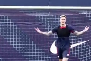 塞斯科訓(xùn)練中展示驚人彈跳，和C羅比也不遜色多少了吧