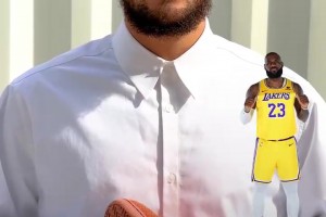 布克選NBA歷史最強(qiáng)首發(fā)五人：詹姆斯KD科比喬丹大夢(mèng)！