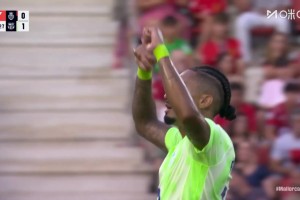 精彩連線！亞馬爾傳中送助攻！拉菲尼亞跟進(jìn)頭球攻門(mén)得手！