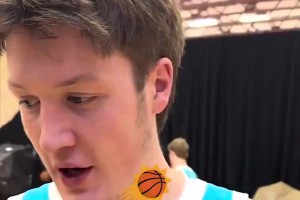 庫里：我在中國(guó)擁有無與倫比的粉絲群 迫不及待地想見你們！