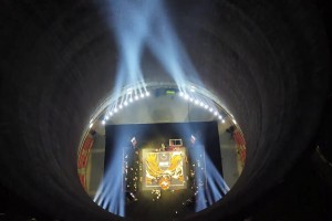 視覺(jué)震撼！洛陽(yáng)新建的電站籃球場(chǎng)高空輔食到底有多酷？