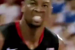 光頭真性感！08年奧運(yùn)會的韋德，真是誰來都擋不住