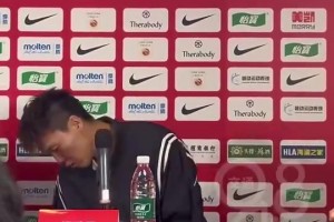 自己也來了！亞洲杯決賽后趙睿在球員通道雷蒙和三寧：回聯(lián)賽你們北京再好好拼一拼
