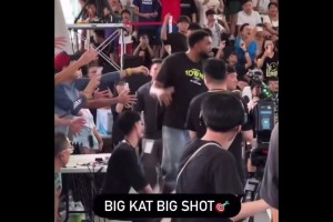 小卡和唐斯一同現(xiàn)身中國(guó)臺(tái)灣參加活動(dòng)，PK起了三分！