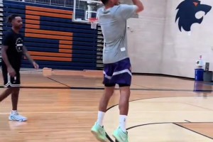 NBA球員訓(xùn)練時(shí)彈無(wú)虛發(fā)是真的！話說(shuō)這仨有沒(méi)可能湊一隊(duì)呢??