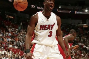 巔峰韋德vs巔峰馬努，誰更強？楊毅：那還是韋德強，韋德太快了