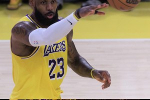 美媒：詹姆斯是場(chǎng)下GOAT！真論起打球，GOAT還得是喬丹！