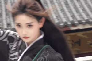 準(zhǔn)備進軍影視業(yè)？金佳悅曬自己的武俠風(fēng)cos????