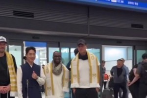 內(nèi)斯塔怎么跑去韓國(guó)參加活動(dòng)了，現(xiàn)在意大利人已經(jīng)能原諒韓國(guó)了嘛