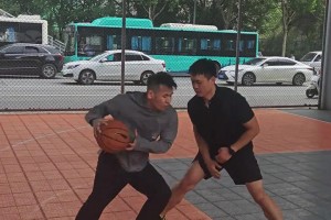 越來越看不懂了，該不會以后打籃球都不用運(yùn)球了吧??????