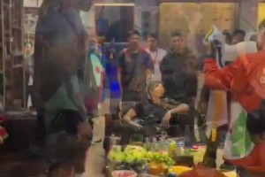 追夢中國行東北站拜訪趙本山，老爺子穿的這身很年輕啊??