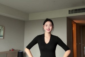 超絕比例！劉禮嘉20歲的女友小跳一段無名舞蹈