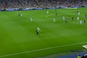 開(kāi)著上帝視角踢球的男人！梅西那些不可思議的傳球！
