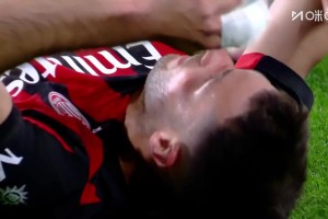 可惜！普利西奇分球帕夫傳中！S-希門尼斯頭球稍稍偏出！