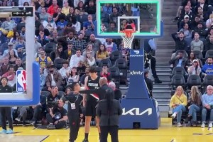 比盧普斯暫停期間指導(dǎo)楊瀚森，還把翻譯拉過來了！