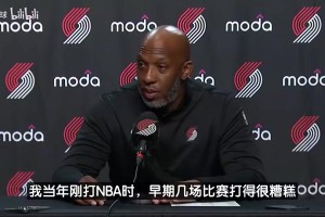 如今逐漸適應(yīng)！比盧普斯曾談：瀚森首秀表現(xiàn)不差！我剛來也打很爛