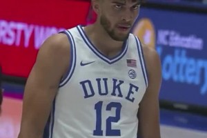 爵士布澤爾之子！前三熱門秀卡梅隆-布澤爾季前賽轟下33+12