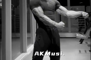 肌肉猛男！蔣勁夫：我一臉褶子，上大學別人說我笑起來像姚主席！