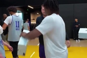 杜蘭特的口袋運(yùn)球很細(xì)節(jié)，沒想到里面有這么深的學(xué)問！