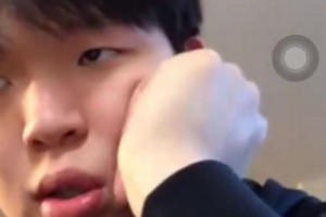 引爭議！中式幽默？楊瀚森此前連線于嘉：吃飯睡覺打比賽打PS5！