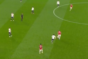 毫不手軟！拉什福德面對熱刺時，打進了這粒精彩的單刀球